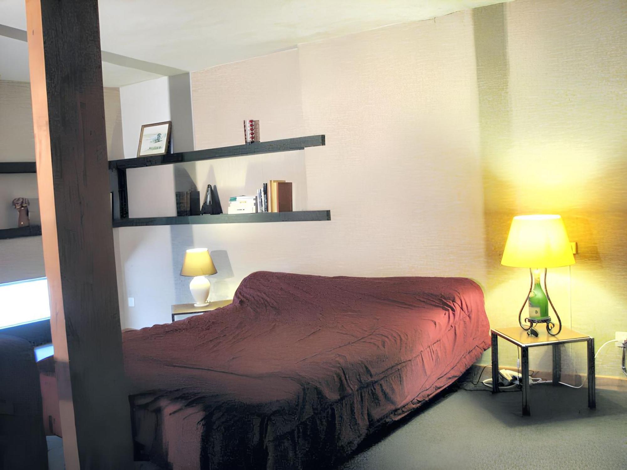 Studio Confortable Pres De Beaumont Du Perigord 60 M² Cheminee ภายนอก รูปภาพ
